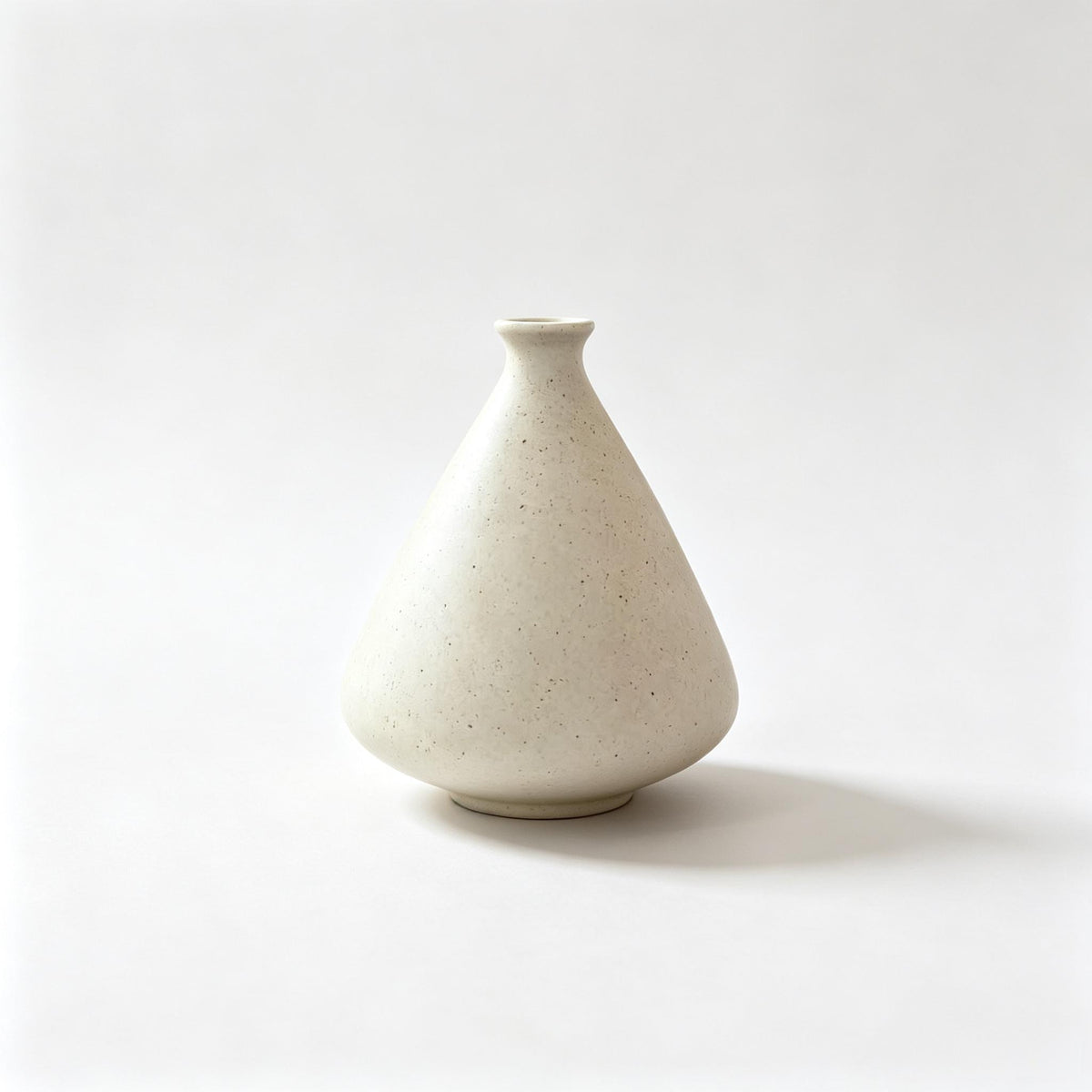 minimalist white ceramic vase,Neutral Decorative ceramic Vase for Farmhouse Table & Shelf Home Decor,Minimalist Modern Rustic Vase